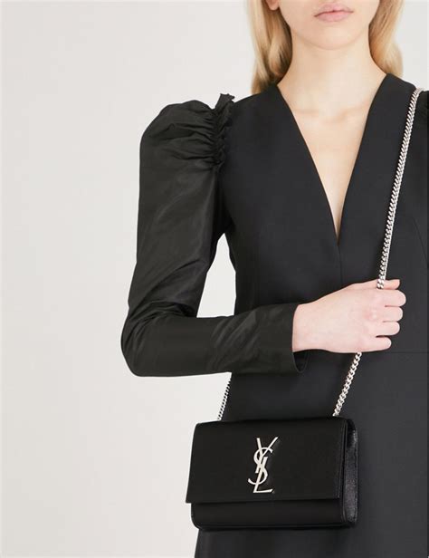 ysl spalla|Saint Laurent.